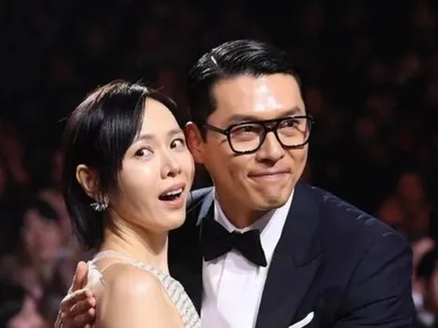 Son Ye Jin phản ứng khi bị Hyun Bin 'bắt gặp' thân mật với Ji Chang Wook trong phim