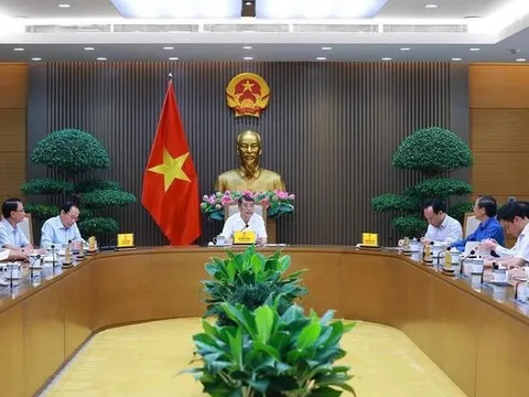 Tuyệt đối không để tiếp diễn tình trạng học sinh đi học mà không có sách giáo khoa