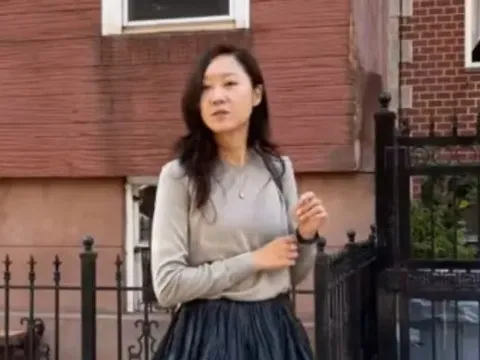'Nữ hoàng rating' Gong Hyo Jin đón Tết Trung thu ở Mỹ