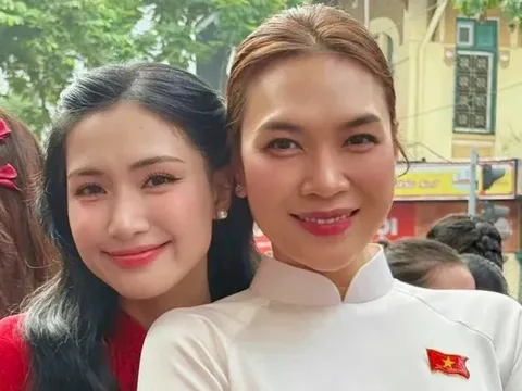 Hòa Minzy phản ứng về ngày vui của Mỹ Tâm