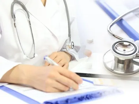 Hà Nội yêu cầu các cơ sở y tế không thu thêm tiền ngoài quy định