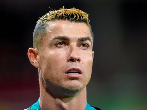 Lý do Ronaldo ngồi dự bị trước Na Uy