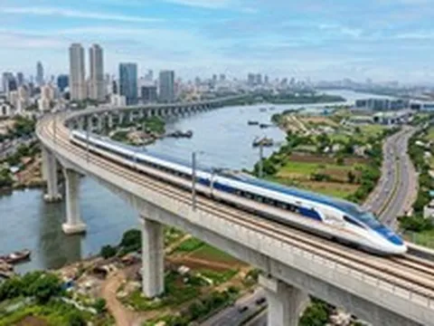 Thu hồi gần 1.400 ha đất, di dời gần 1.900 hộ dân để làm siêu dự án đường sắt tốc độ cao 320 km/h, vốn 17 tỷ USD được Nhật Bản tài trợ 81%