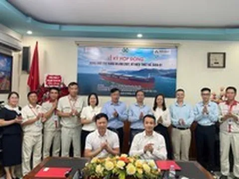 Doanh nghiệp của tỷ phú Trần Đình Long đặt đóng tàu 65.000 DWT thuộc loại lớn nhất từng được kỹ sư, công nhân Việt Nam trực tiếp đóng mới