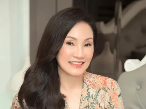 Hồng Đào chính thức có tin vui sau khi công khai tình yêu mới ở tuổi 64