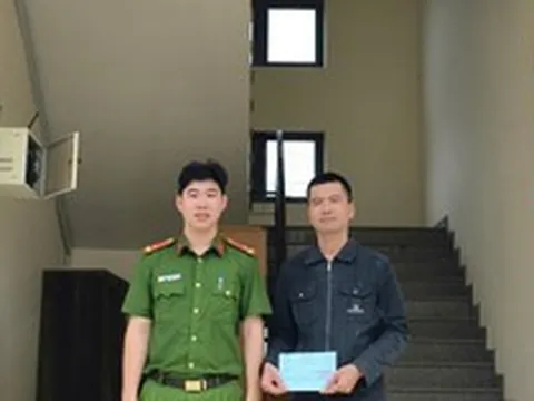 Tài khoản ngân hàng ACB phát sinh giao dịch 1.000.000.000 đồng, chủ hộ kinh doanh Trần Văn Tưởng phải trình báo công an