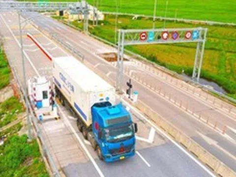 Khẩn trương lắp đặt hệ thống cân tải trọng xe trên cao tốc Bắc-Nam