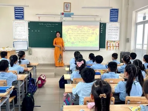 Hướng dẫn kiểm tra việc thu, chi tài chính, dạy thêm, tuyển sinh và quản lý đội ngũ giáo viên năm học 2026 - 2027