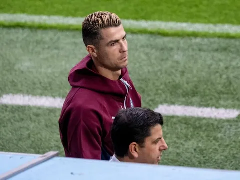 Vụ Ronaldo gây chấn động Bồ Đào Nha