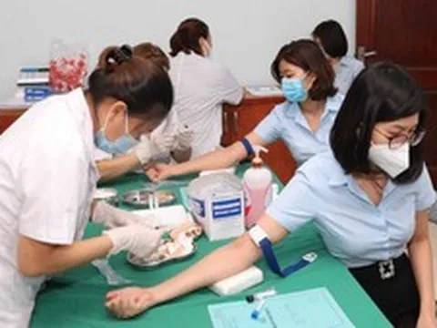 Không để người dân khám, xét nghiệm lại để phục vụ cập nhật dữ liệu Sổ sức khỏe điện tử