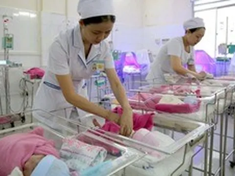 Đề xuất hỗ trợ tiền, hiện vật và khen thưởng để khuyến sinh