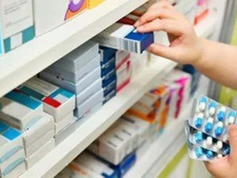 Giá bán thuốc tối đa từ doanh nghiệp không được vượt quá 30% giá trúng thầu thực tế