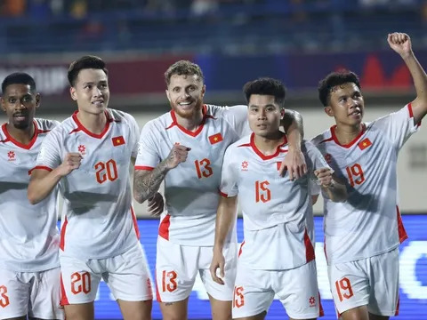 Thái Lan thắng Pakistan 4-0, còn Việt Nam?