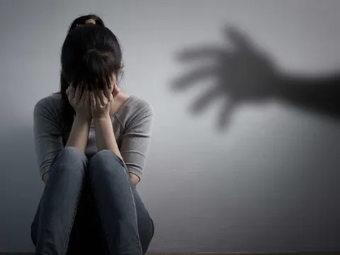 Bộ Công an cảnh báo nguy cơ vi phạm pháp luật từ những mối quan hệ tình cảm với người chưa đủ 16 tuổi