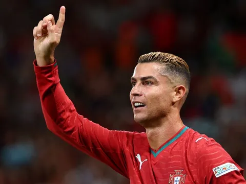 Ronaldo rời đi, tuyển Bồ Đào Nha có số 7 mới