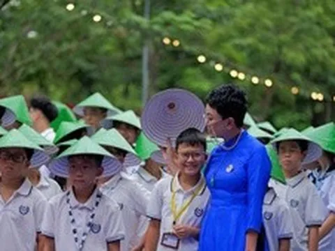 Bạo lực học đường - Bài 1: Nhà trường không chỉ dạy chữ, quan trọng hơn là phải dạy người