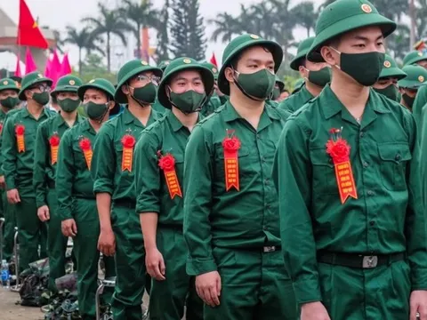 Bộ Quốc phòng phản hồi thắc mắc về thủ tục chuyển nghĩa vụ quân sự khi thi lại đại học