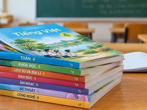Bộ Giáo dục và Đào tạo sẽ nắm bản quyền, giao địa phương in ấn sách giáo khoa
