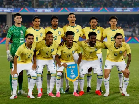 Tuyển Ấn Độ bị chỉ trích dữ dội vì mời Brazil giao hữu