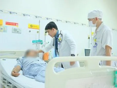 Đang khỏe mạnh đột ngột nhồi máu cơ tim, bác sĩ cảnh báo dấu hiệu nguy hiểm