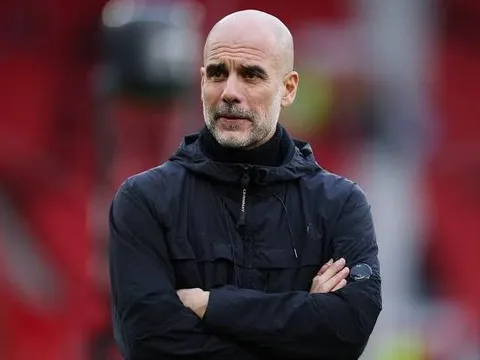 Guardiola trở lại Man City giữa tâm bão