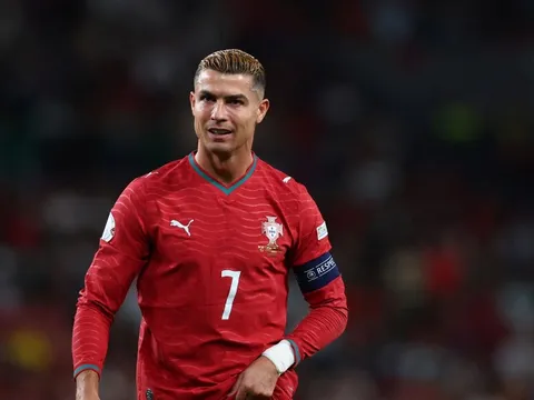 Viễn cảnh Ronaldo bị cấm thi đấu 6 tháng