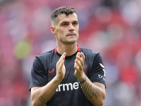 Xhaka bị kết tội sử dụng chứng nhận tiêm vaccine Covid-19 giả