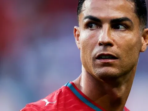 Romario tin rằng Ronaldo làm đúng