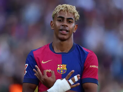 'Yamal không có cửa đá chính cho Barca 2012'