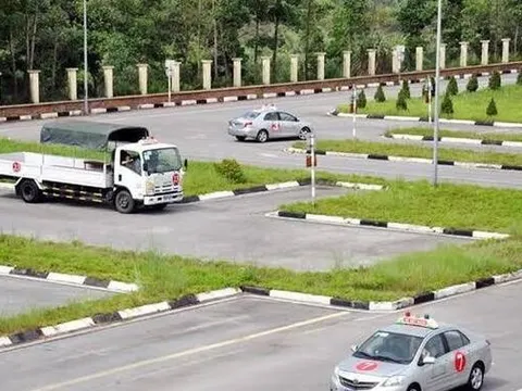 Những tình huống bảo đảm khoảng cách an toàn dự kiến được bổ sung vào đào tạo lái xe