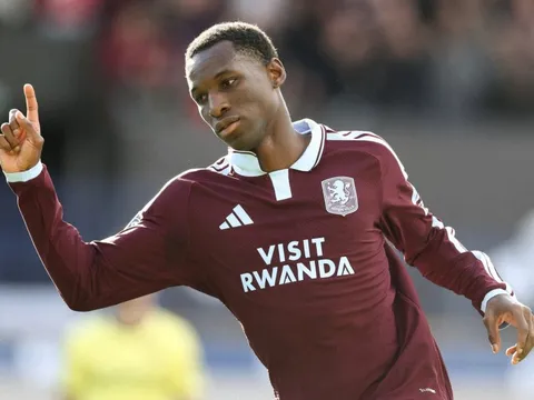 Aston Villa quá bất ổn