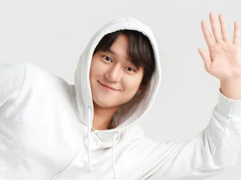 Go Kyung Pyo thẳng thắn từ chối chụp ảnh với fan vì một lý do đời thường
