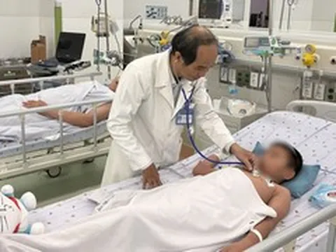 Nhiều bệnh truyền nhiễm cùng tăng ở TP.HCM, nguy cơ 'dịch chồng dịch'