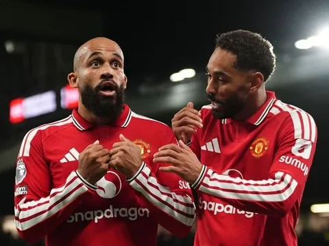 Chuyện gì đang xảy ra với Manchester United?