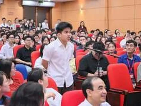 Đề xuất bác sĩ nội trú thôi học nếu trượt đánh giá năng lực 2 lần sau năm nhất