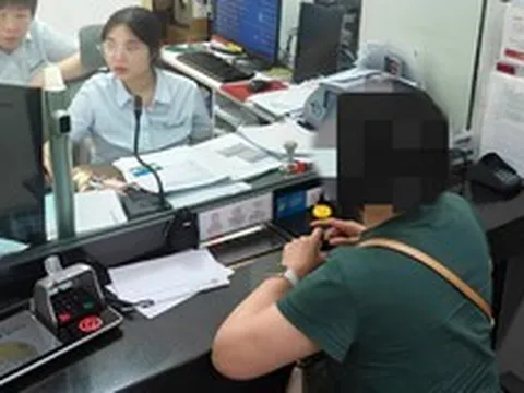 Gửi tiết kiệm 3,85 tỷ đồng, người phụ phát hiện khoản tiền gửi biến mất khỏi ứng dụng ngân hàng