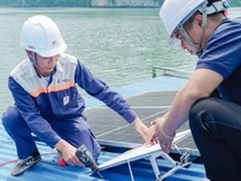 FPT Telecom cùng Starlink mở rộng Internet vệ tinh tại biển, đảo
