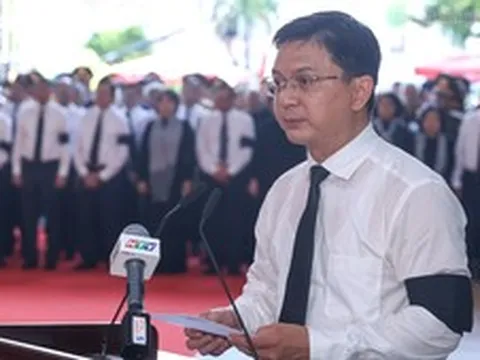 Toàn văn lời điếu tại lễ viếng, truy điệu và an táng 731 hài cốt liệt sĩ tại Công viên Lê Thị Riêng