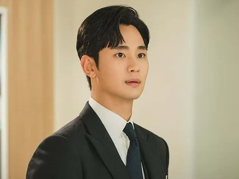 Công ty quản lý Kim Soo Hyun đưa ra cảnh báo cứng rắn