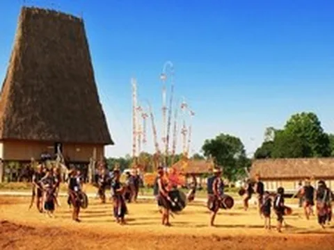 Hỗ trợ người dân tộc thiểu số hồi hương gắn với ổn định sinh kế