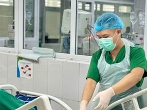 Sốt rét nặng sau khi trở về từ Congo