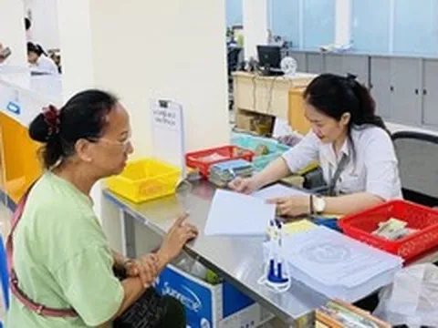 Cử tri đề nghị tăng trợ cấp hưu trí xã hội lên 1 triệu/tháng, Bộ Y tế nói gì?