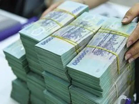 Có 3 tỷ đồng trong tay lúc này: Gửi tiết kiệm lấy gần 300 triệu mỗi năm rồi đi thuê, hay vay thêm để mua chung cư, mua đất xây nhà?