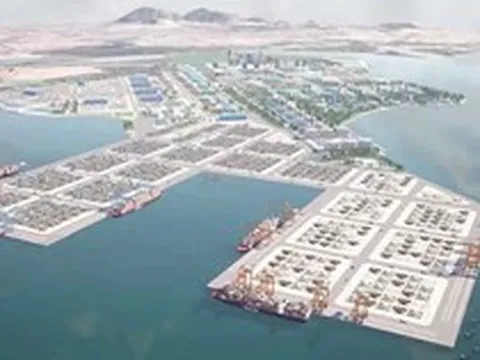 Phát triển TPHCM: Không để 'cảng xây trước, đường đến sau'