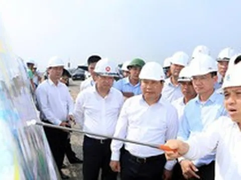 Khơi thông điểm nghẽn, đẩy nhanh tiến độ công trình trọng điểm