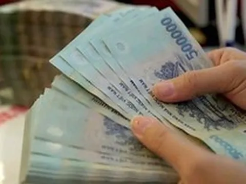 Lạm phát gia tăng, nên làm gì?