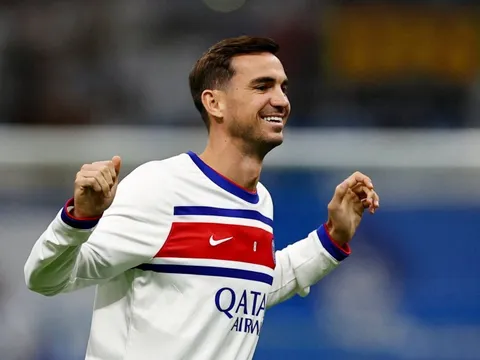 PSG có quá nhiều sao đến mức Fabian Ruiz bị lãng quên