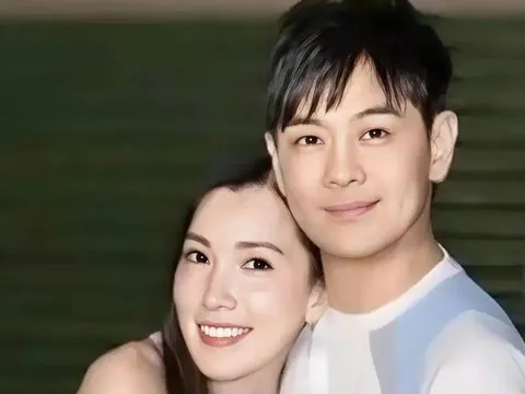 Lâm Chí Dĩnh phong độ bên vợ đẹp ở tuổi 52