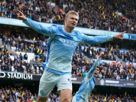 Haaland làm nên lịch sử tại Premier League