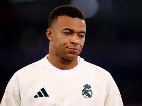 Thắng kiện PSG, Mbappe bị chính luật sư đòi nợ
